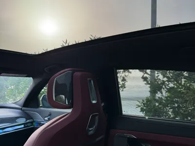 2024 بي ام دبليو الفئة السابعة 740 إل أي