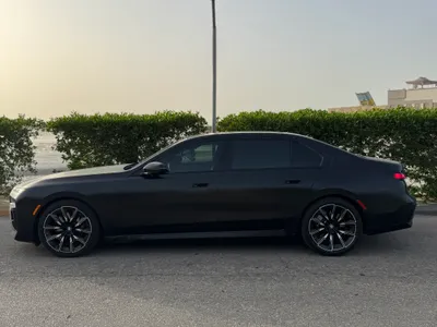 2024 بي ام دبليو الفئة السابعة 740 إل أي