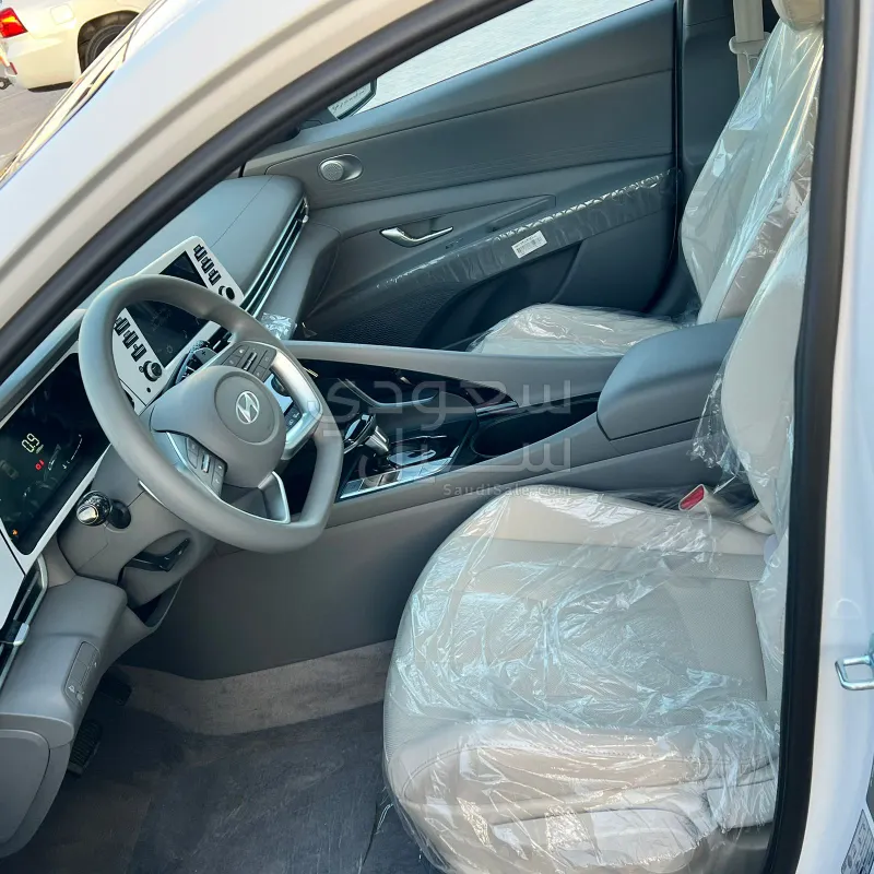 2025 هيونداي النترا