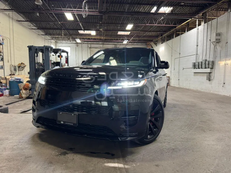 2025 لاند روفر رينج روفر سبورت اتش اس اي