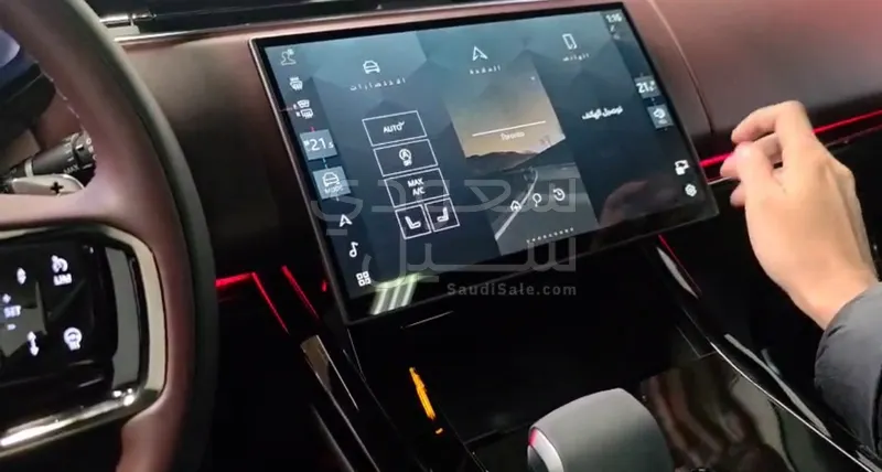 2025 لاند روفر رينج روفر سبورت اتش اس اي