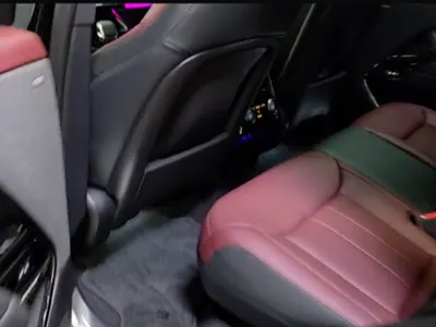 2025 لاند روفر رينج روفر سبورت اتش اس اي