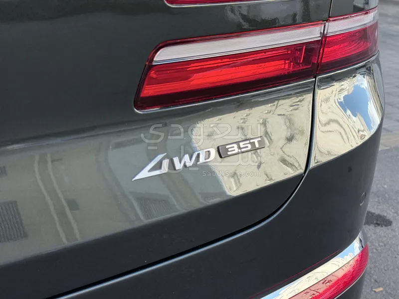 2025 جينيسيس جي في 80