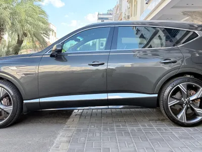 2025 جينيسيس جي في 80