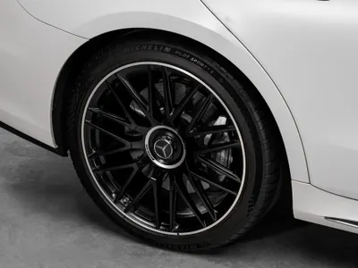 2024 مرسيدس - بنز إس 63 أي إم جي