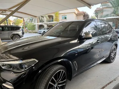 2020 بي ام دبليو الفئة اكس 5 إم