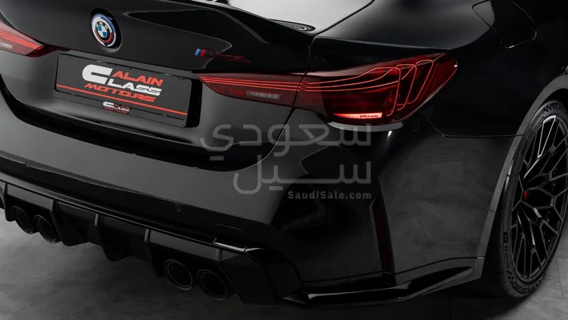 2023 بي ام دبليو الفئة ام إم 4 سي إس أي