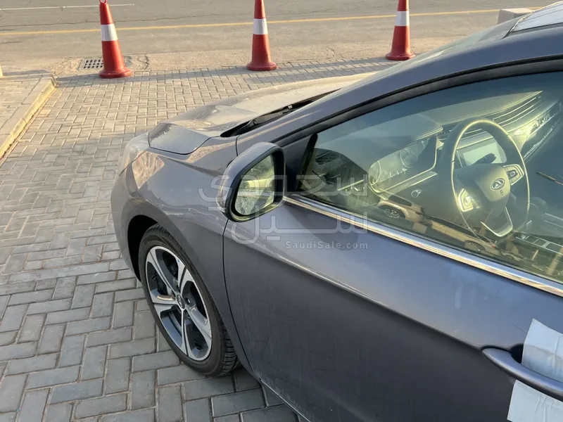 2026 شيري اريزو