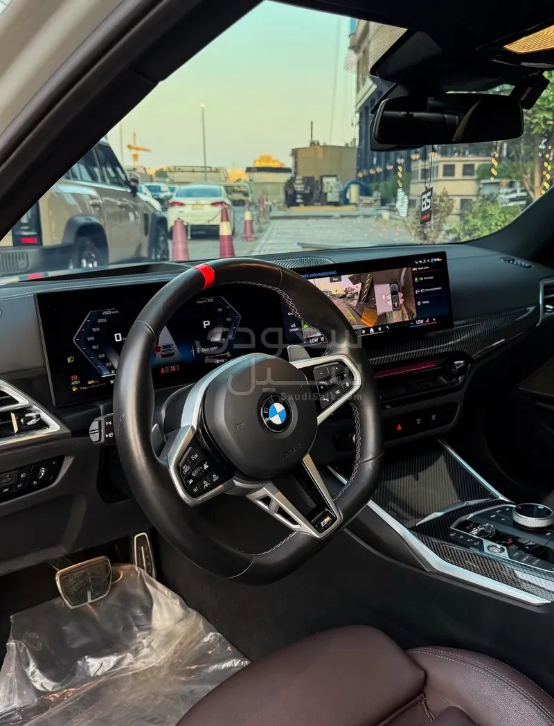 2025 بي ام دبليو الفئة الثالثة 340 أي