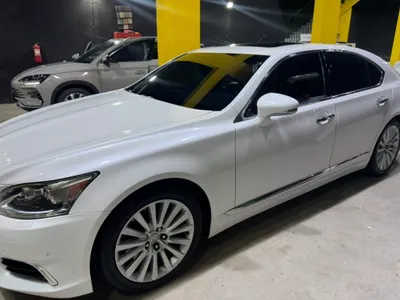 2013 لكزس إل إس 460