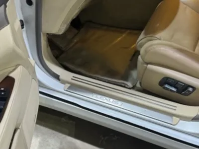 2013 لكزس إل إس 460