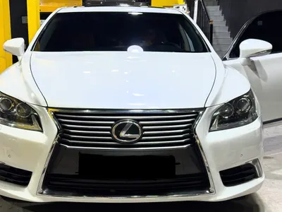 2013 لكزس إل إس 460