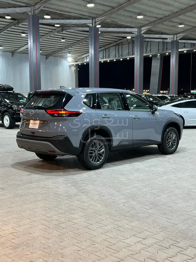 2026 نيسان اكس - ترايل