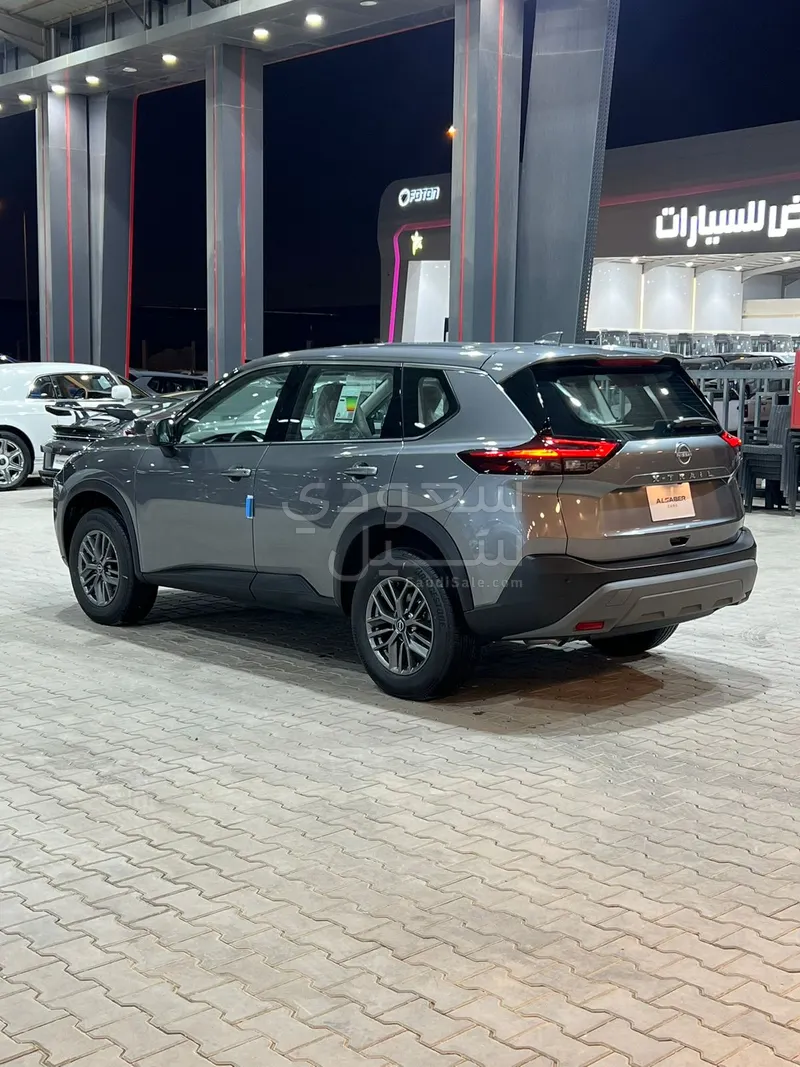 2026 نيسان اكس - ترايل