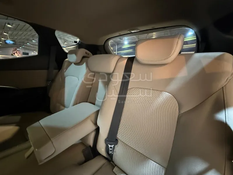 2014 هيونداي سانتا في