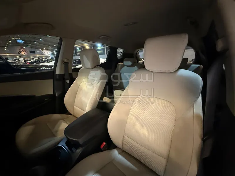 2014 هيونداي سانتا في