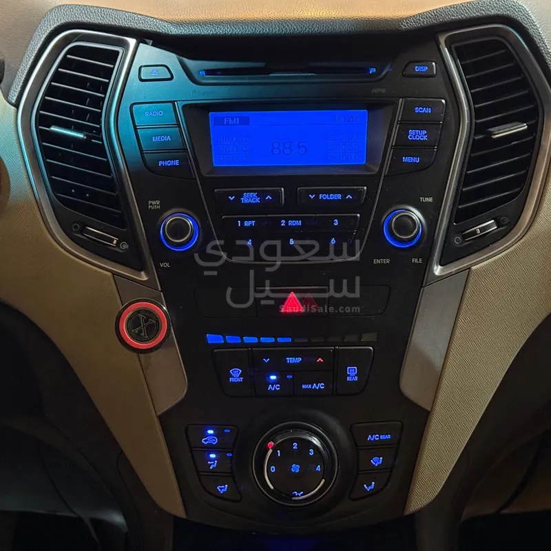 2014 هيونداي سانتا في