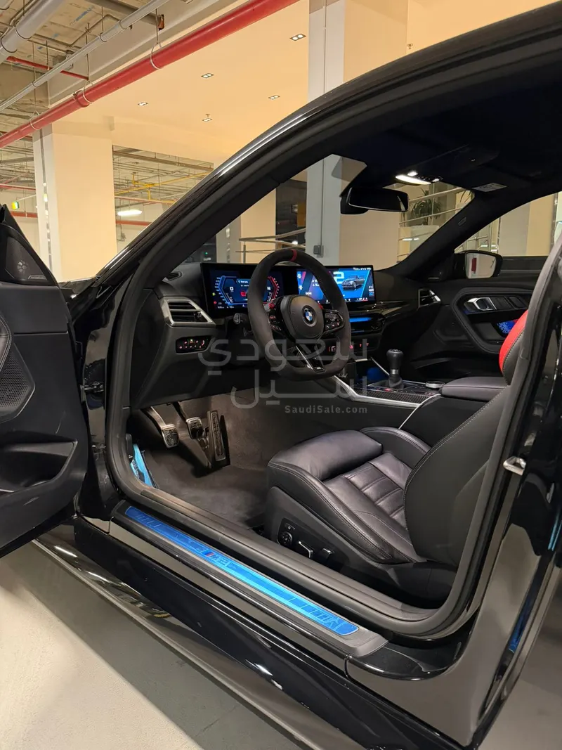 2025 بي ام دبليو الفئة ام إم 2