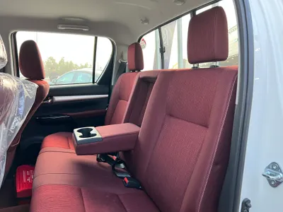 2025 تويوتا هاي لوكس ادفنشر غمارتين