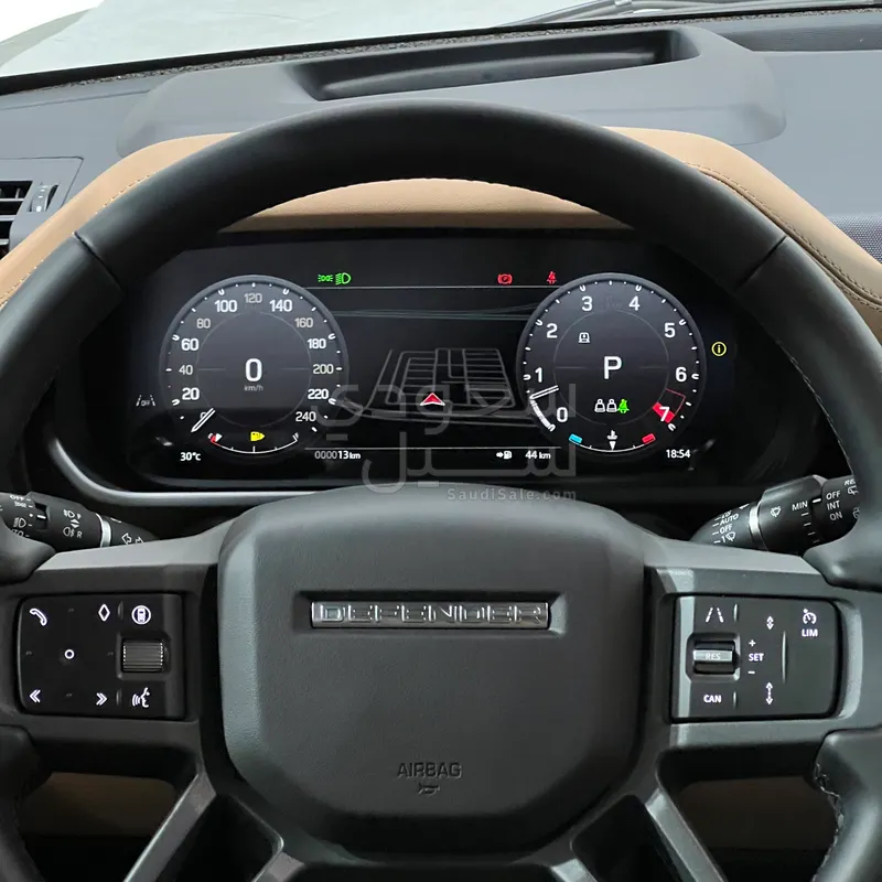 2026 لاند روفر ديفيندر 110