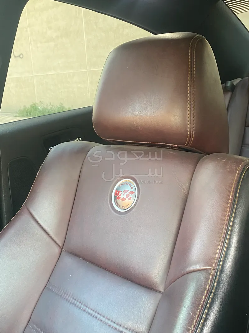 2014 دودج تشارجر ار تي