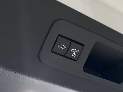 2026 لكزس إل إكس 600