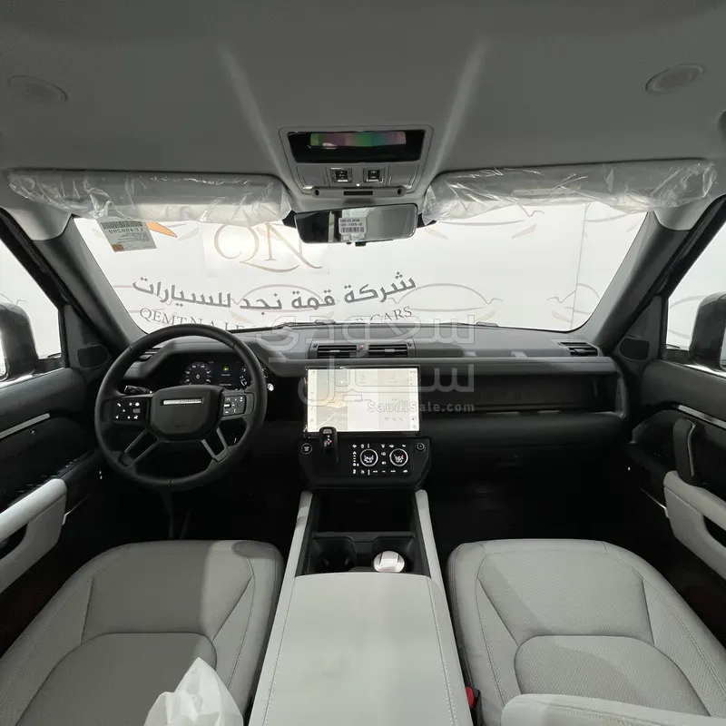 2026 لاند روفر ديفيندر 110
