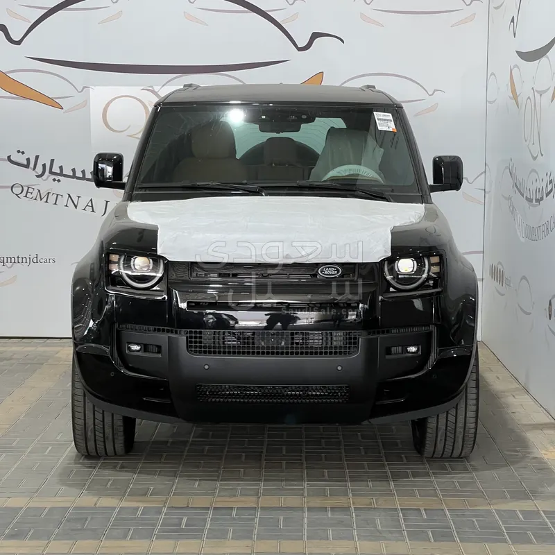 2026 لاند روفر ديفيندر 110