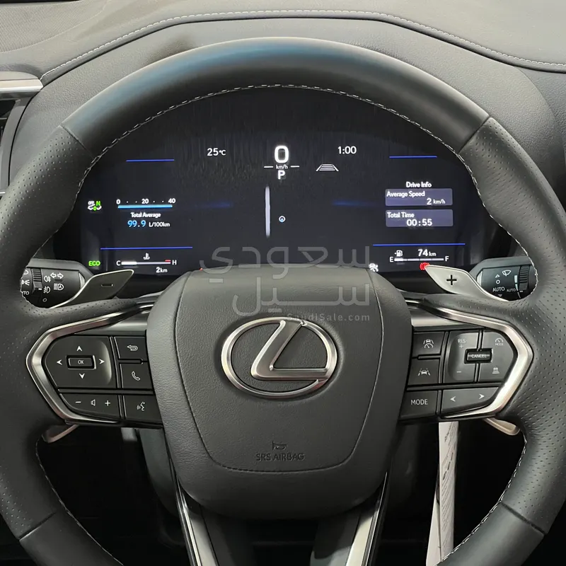 2025 لكزس إل إكس 600