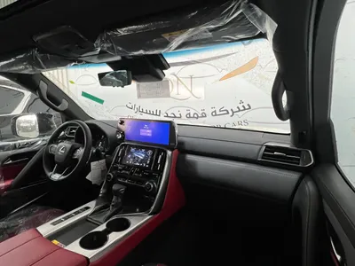 2025 لكزس إل إكس 600