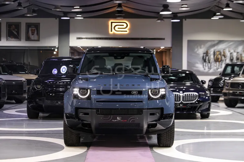 2026 لاند روفر ديفيندر اكس داينمك