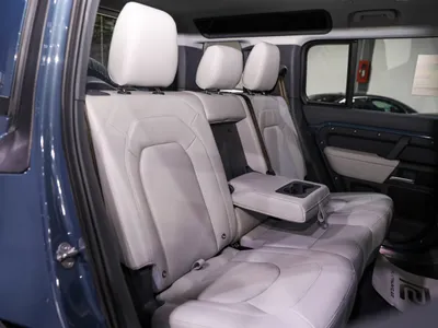 2026 لاند روفر ديفيندر اكس داينمك