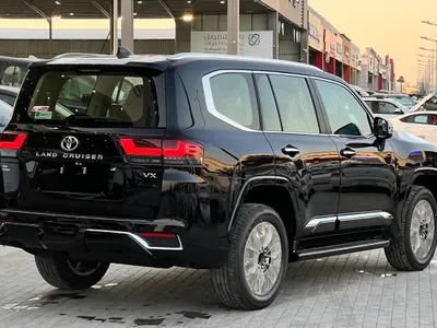 2025 Toyota Land Cruiser VX
