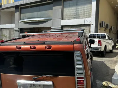 2004 Hummer H2 Alpha