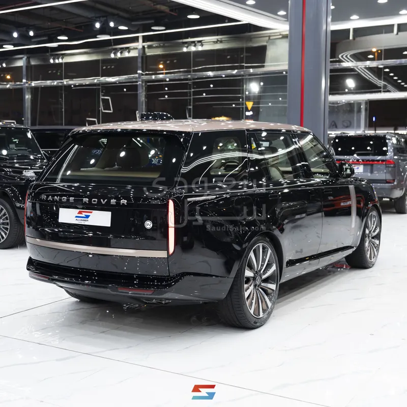 2025 Land Rover Range Rover SV Autobiography