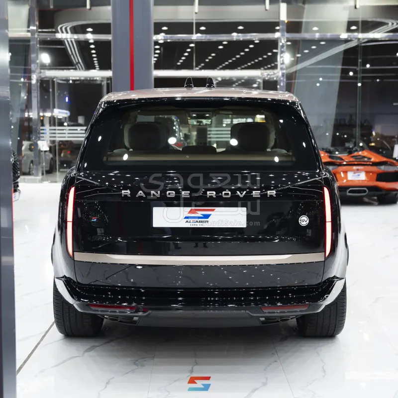 2025 Land Rover Range Rover SV Autobiography