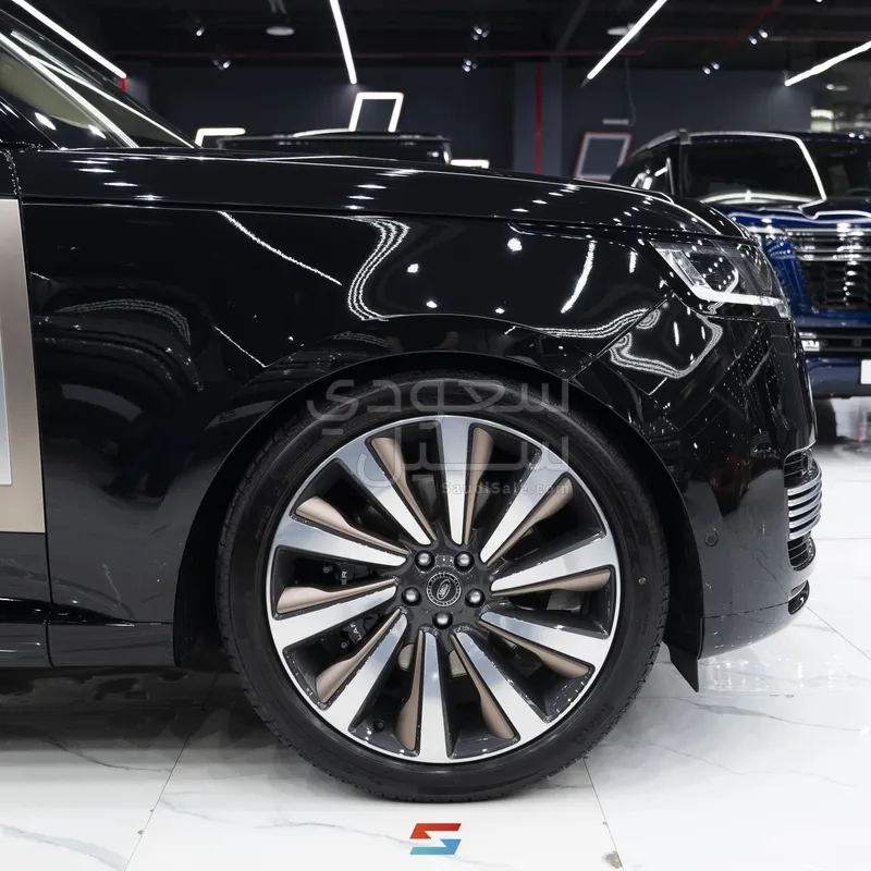 2025 Land Rover Range Rover SV Autobiography