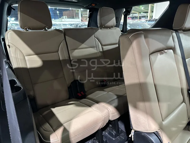 2021 شفروليه تاهو بريمير