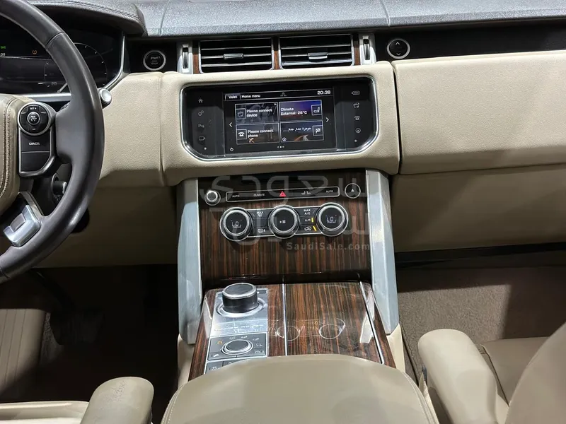 2016 لاند روفر رينج روفر فوج