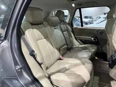 2016 لاند روفر رينج روفر فوج