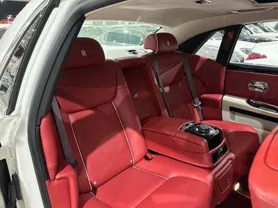 2016 رولز رويس قوست