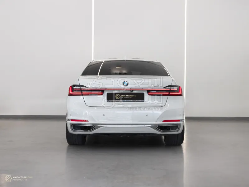 2020 بي ام دبليو الفئة السابعة 730 إل أي