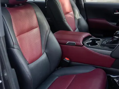 2022 تويوتا لاند كروزر جي ار سبورت