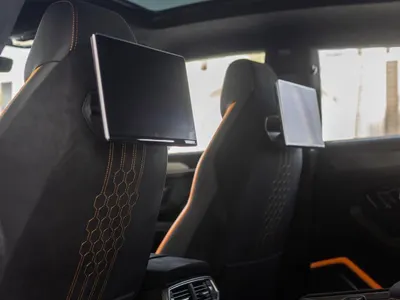 2023 Lamborghini URUS Performante