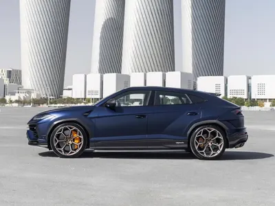 2023 Lamborghini URUS Performante