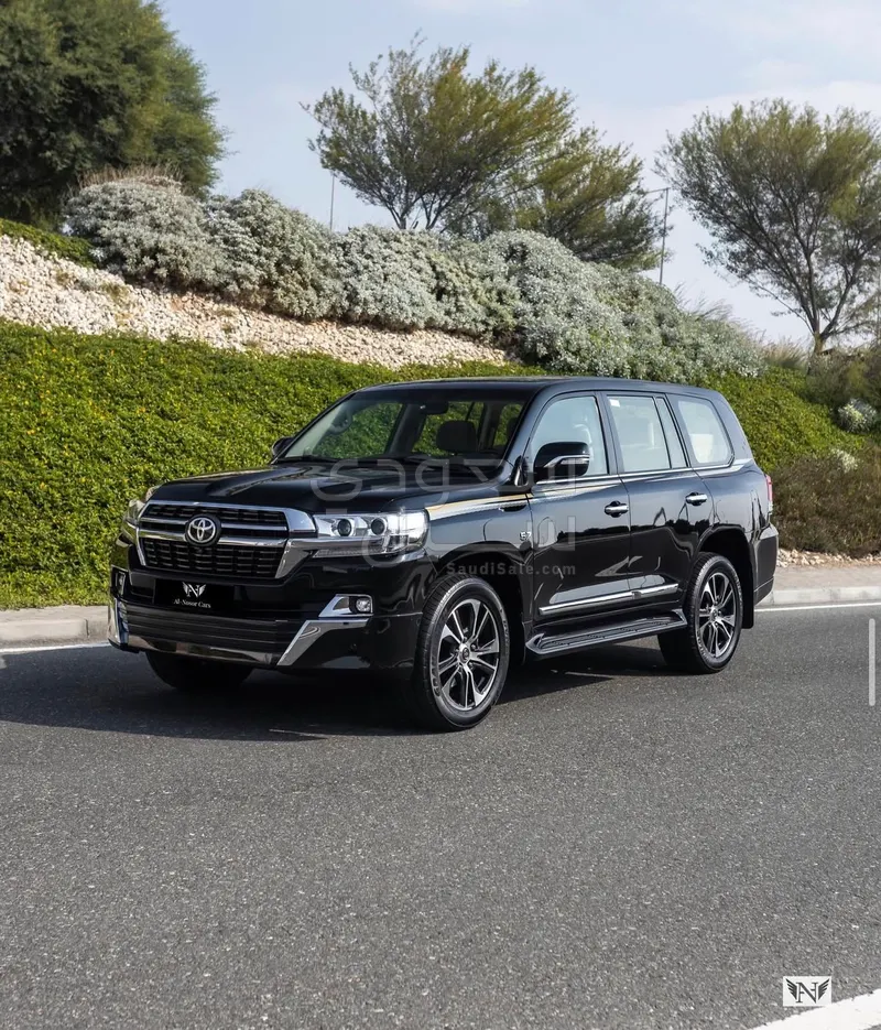 2020 Toyota Land Cruiser VXR
