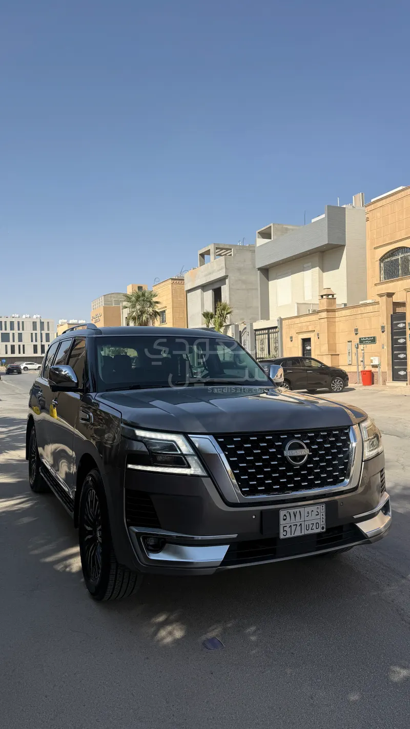 2014 نيسان باترول بلاتينيوم