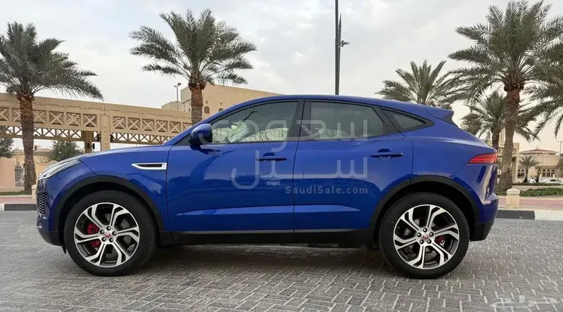 2020 جاكوار اي-بيس