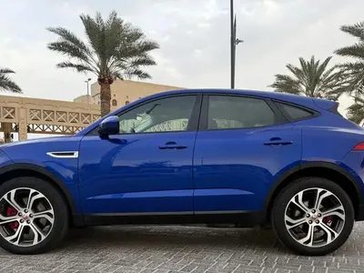 2020 جاكوار اي-بيس