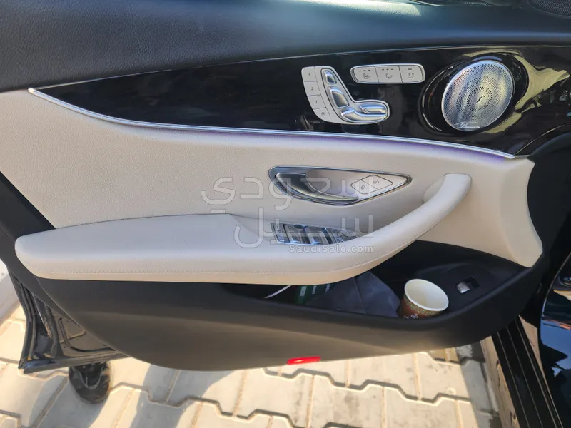 2017 مرسيدس - بنز إي 300